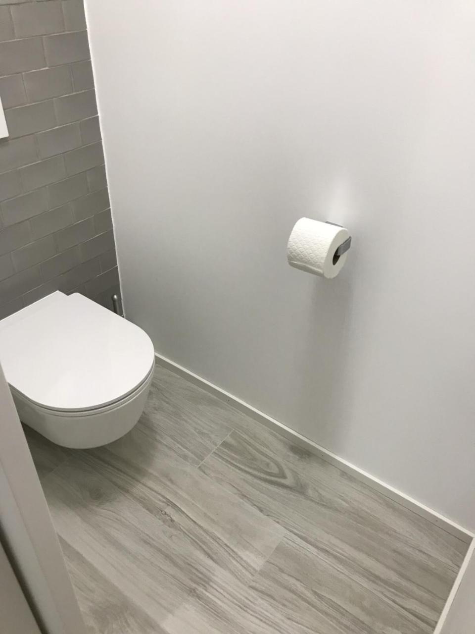 B&B Kelly Plus Лозана Exteriér fotografie