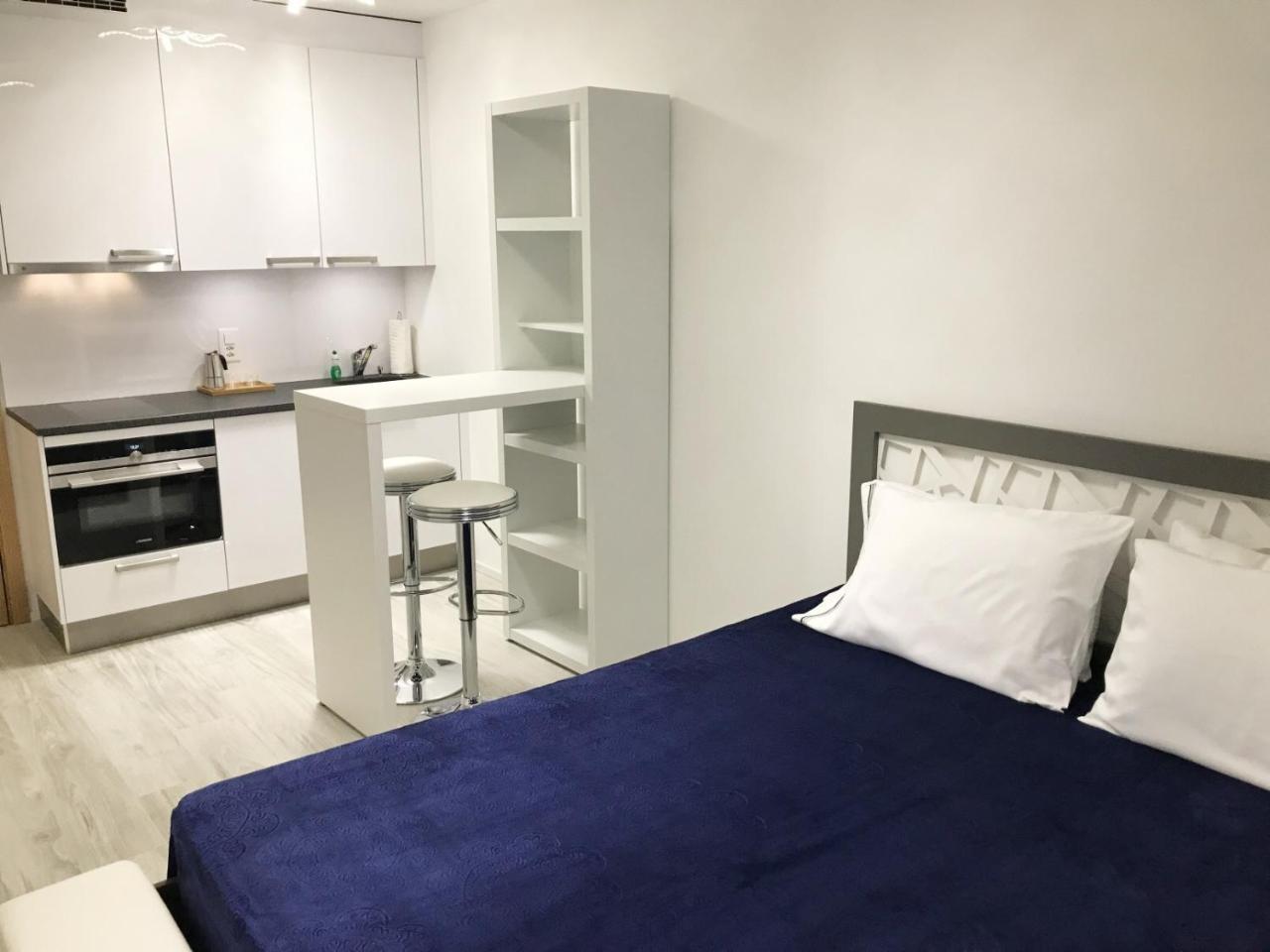 B&B Kelly Plus Лозана Exteriér fotografie