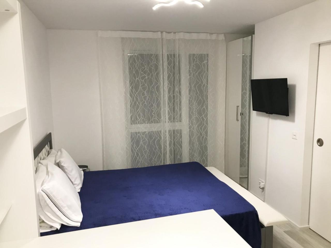 B&B Kelly Plus Лозана Exteriér fotografie
